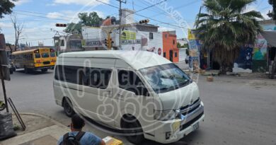 CHARCAS | SORPRESIVO OPERATIVO DE LA SCT PROVOCA SUSPENSIÓN DE VIAJES DE RAITEROS A LA CAPITAL POTOSINA.